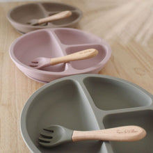 Load image into Gallery viewer, Foxx & Willow Plate & Fork - Blush