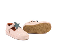 Load image into Gallery viewer, Donsje Bowi Shoes - Strawberry (Kids' Size)