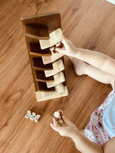 Load image into Gallery viewer, QToys Zig Zag Racing Cars