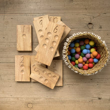 Load image into Gallery viewer, QToys Counting and Maths Set