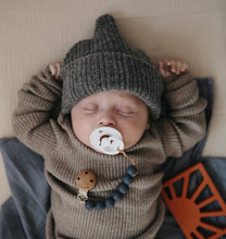 Load image into Gallery viewer, Mushie Extra Soft Muslin Crib Sheet - Fog