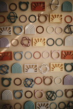 Load image into Gallery viewer, Mushie Bear Teether - Natural