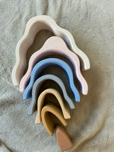 Load image into Gallery viewer, Raduga Grëz Waterfall Arch Stacker