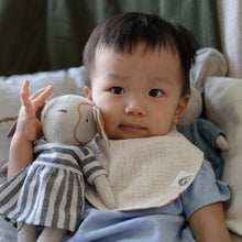 Load image into Gallery viewer, LRBandanaReversibleBibOatModel2