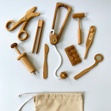 Load image into Gallery viewer, Poltora Stolyara Doctor Set