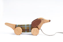 Load image into Gallery viewer, Friendly Toys Dachshund Pull Toy (Green)