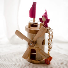 Load image into Gallery viewer, QToys Wooden Windmill