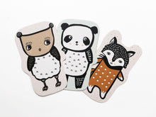 Load image into Gallery viewer, Wee Gallery Animal Lacing Cards