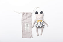 Load image into Gallery viewer, Wee Gallery Organic Bear Flippy Friend