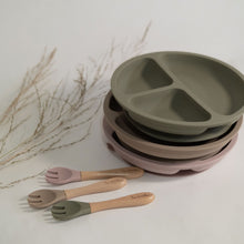 Load image into Gallery viewer, Foxx & Willow Plate & Fork - Blush