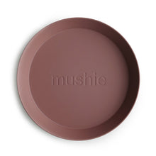 Load image into Gallery viewer, Mushie Round Plates Set - Woodchuck
